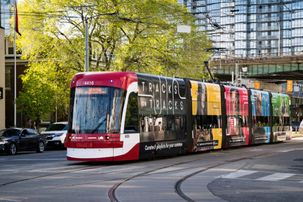 toronto-streetcar-covid-19